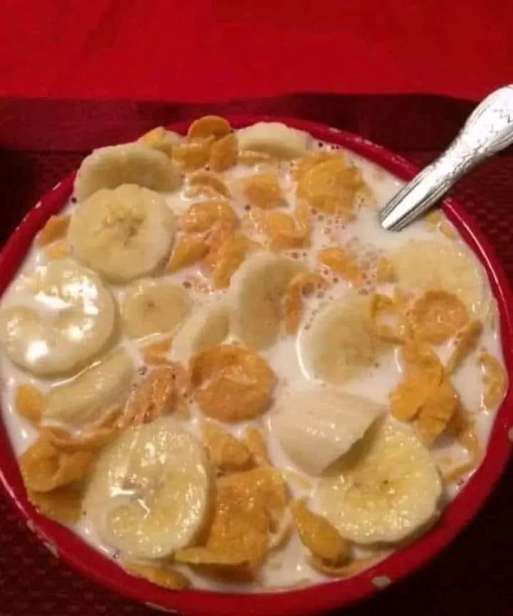 ANYONE GROW UP EATING CORN FLAKES WITH BANANAS