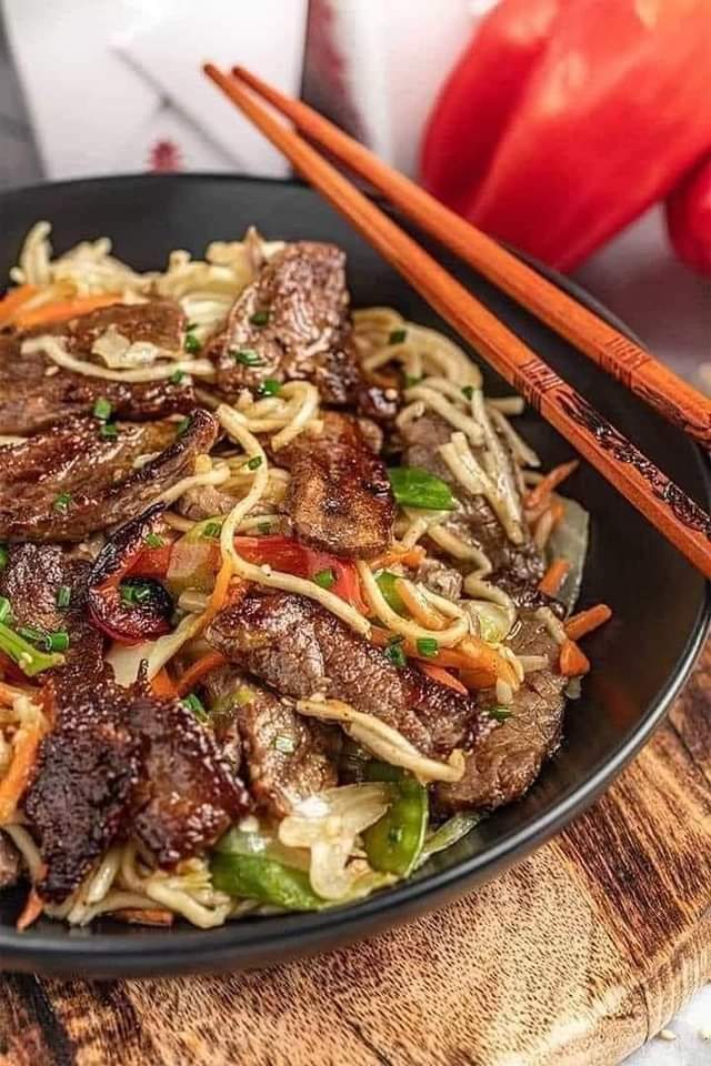 STEAKS & NOODLE