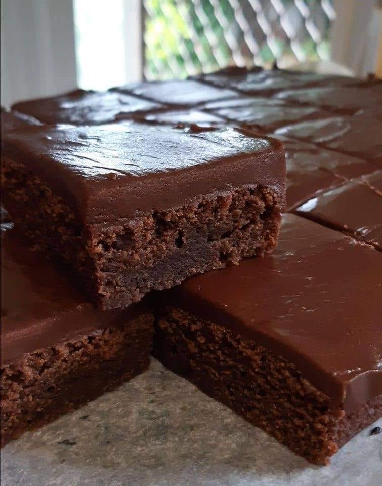 CHOCOLATE TEXAS SHEET CAKE