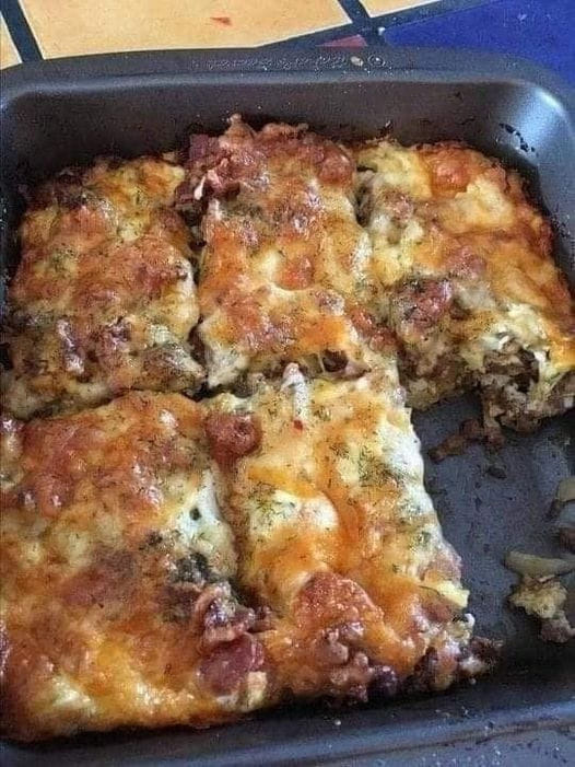 Low Carb Bacon Cheeseburger Casserole