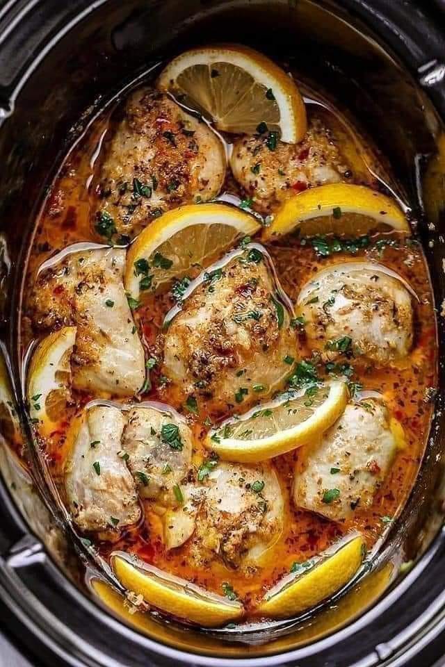 Slow Cooker Lemon Garlic Butter Chicken