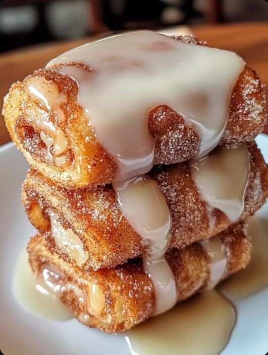 Rolls with Creamy Drizzle