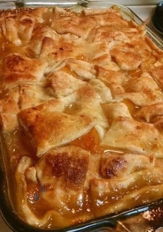 Triple Crust Peach Cobbler