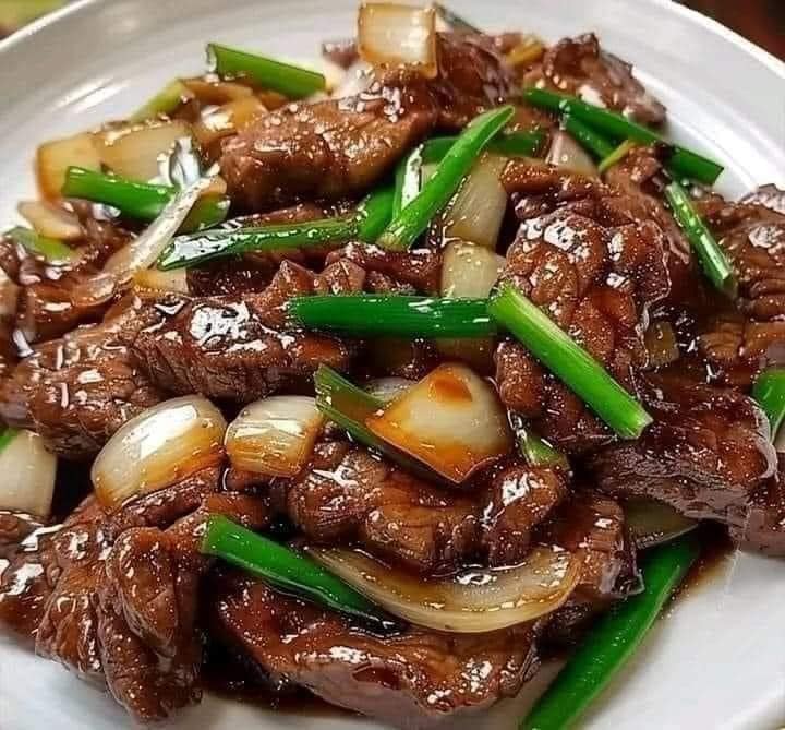 Chinese Beef and Onion Stir Fry