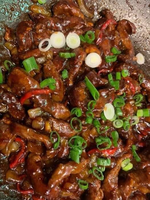 Spicy Stir-Fried Beef with Scallions