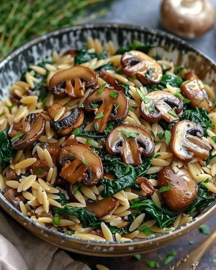 Spinach Mushroom Orzo Ingredients