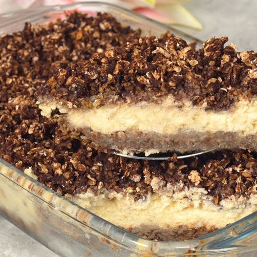 Delicious Diet Cheesecake with Oatmeal, Banana, and Cocoa