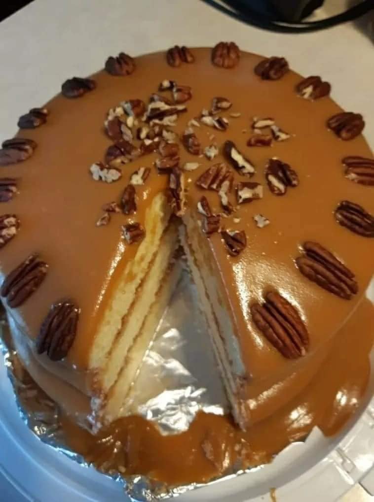 Homemade Caramel Cake