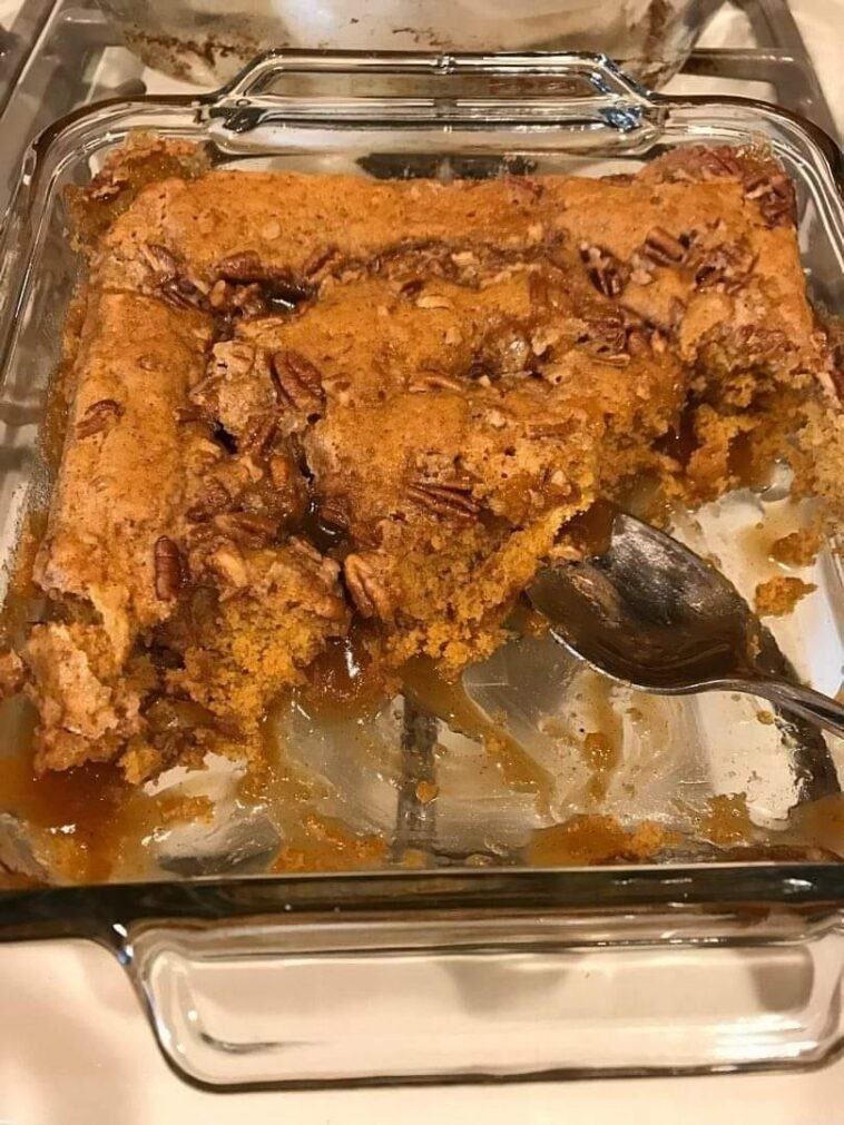 Pumpkin Pecan Cobbler